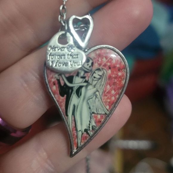 Nightmare Before Christmas Jack & Sally heart Never Forget I Love You necklace - Picture 2 of 5